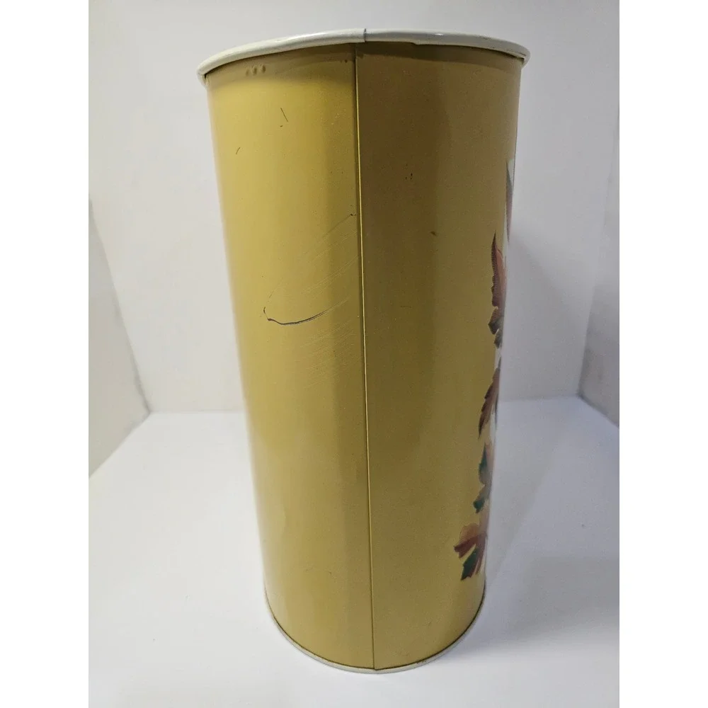 Chenco Waste Basket Yellow Autumn‎ Leaves Acorn Metal Trash Can Vintage Made USA